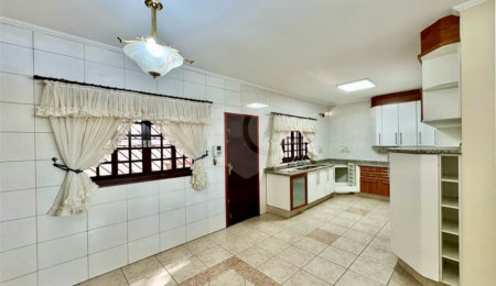 Sobrado à venda ou para alugar com 3 quartos, sendo 1 suíte, em Santana, São Paulo, SP