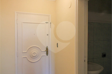 Apartamento à venda com 3 quartos, sendo 1 suíte, em Jardim Paulista, São Paulo, SP