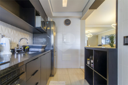 Apartamento à venda com 3 quartos, sendo 1 suíte,  em Jardim Vazani, São Paulo, SP