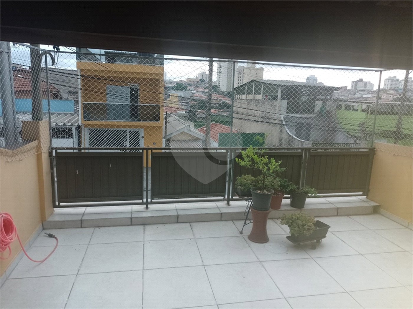 Casa à venda com 3 suítes no condomínio Vila Maria, São Paulo - SP