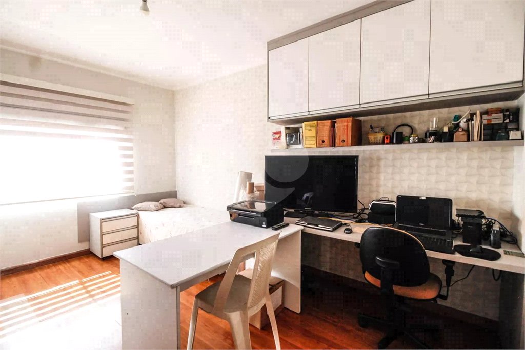 Sobrado à venda com 3 quartos, sendo 1 suíte, em Parada Inglesa, São Paulo, SP
