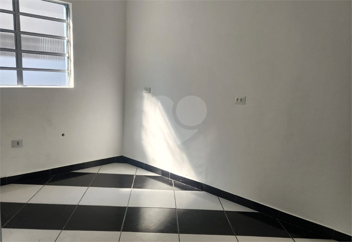Casa para alugar com 5 quartos, sendo 1 suíte, em Vila Ipojuca, São Paulo, SP