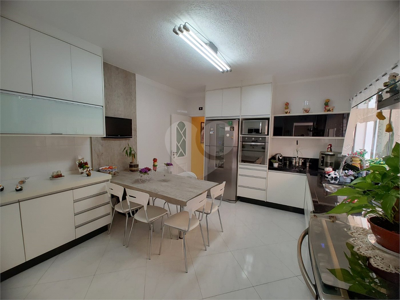 Sobrado à venda com 3 quartos, sendo 1 suíte, em Jardim Pinheiros, São Paulo, SP
