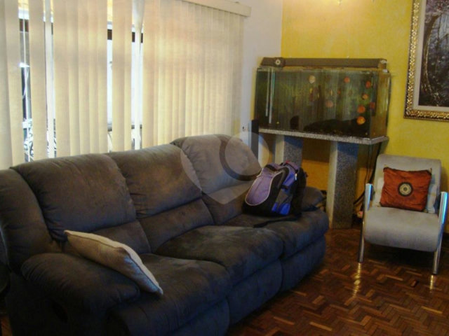 Sobrado à venda com 3 quartos, sendo 1 suíte,  em Vila Medeiros, São Paulo, SP