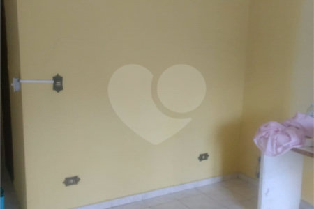 Sobrado à venda com 4 quartos, sendo 2 suítes, em Vila Gustavo, São Paulo, SP