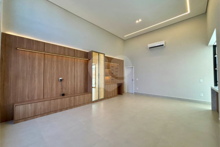 Casa à venda com 3 suítes no condomínio Residencial Dona Maria Candida, Indaiatuba - SP