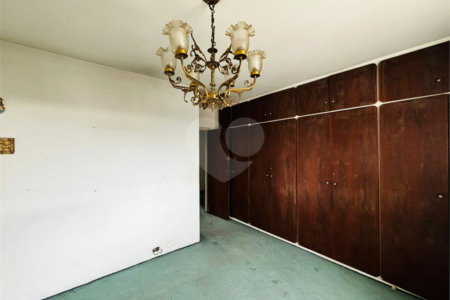 Apartamento à venda com 3 quartos, sendo 1 suíte, em Morumbi, São Paulo, SP