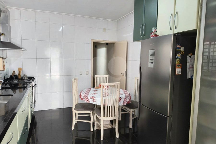 Sobrado à venda com 3 suítes em Vila Guilherme, São Paulo, SP