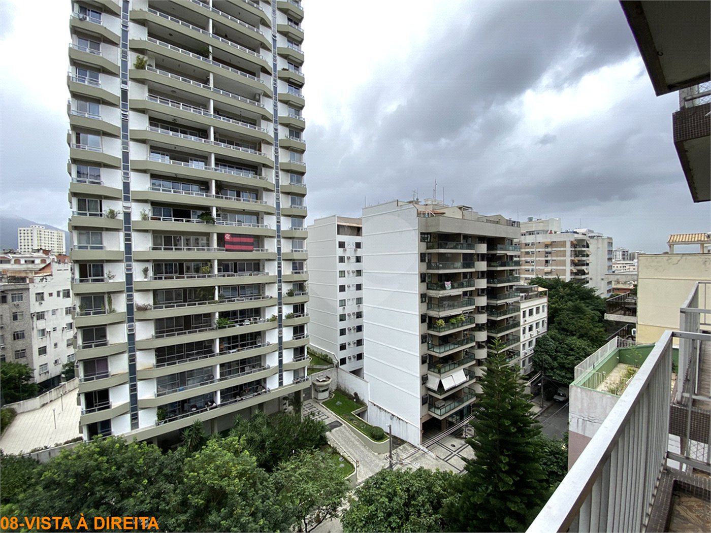 Apartamento à venda com 4 quartos, sendo 1 suíte,  em Tijuca, Rio de Janeiro, RJ