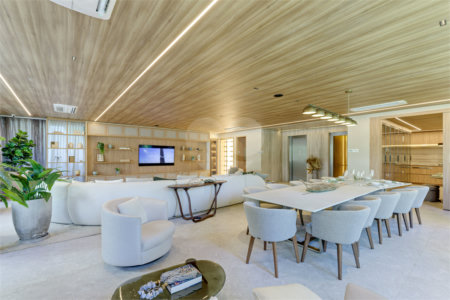 Apartamento à venda com 4 suítes em Moema, São Paulo, SP