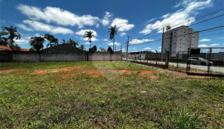 Terreno à venda em Vila Carolina, Itapetininga, SP