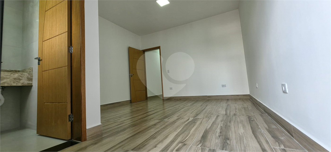Sobrado à venda com 3 quartos, sendo 1 suíte, em Vila Bonilha, São Paulo, SP
