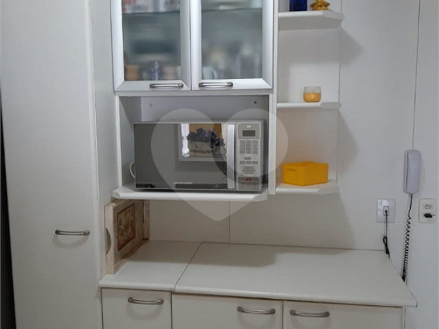 Apartamento à venda com 3 quartos, sendo 1 suíte,  em Santo Amaro, São Paulo, SP