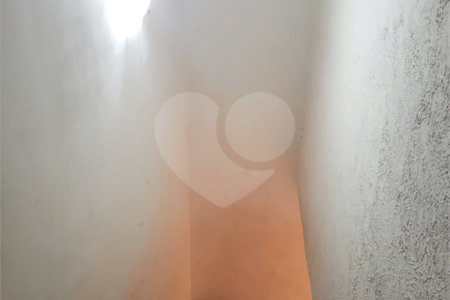 Sobrado à venda com 2 quartos em Jardim Santa Mena, Guarulhos, SP