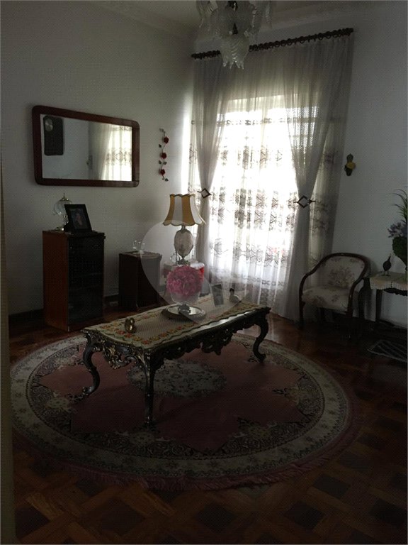 Sobrado à venda com 3 quartos em Aclimação, São Paulo, SP