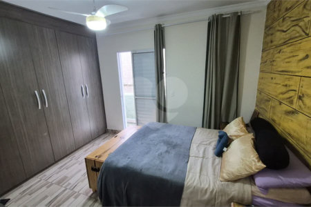 Casa à venda com 2 suítes no condomínio Simão Machado, São Paulo - SP