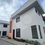 Casa à venda com 3 suítes no condomínio Village Itaguaçu, Atibaia - SP
