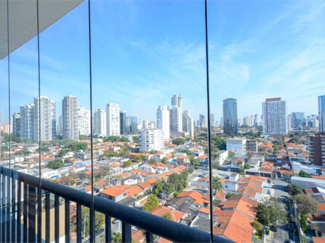 Apartamento para alugar com 2 suítes em Brooklin, São Paulo, SP