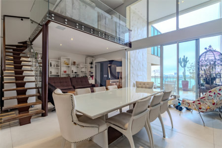 Apartamento à venda com 4 suítes em Campo Belo, São Paulo, SP
