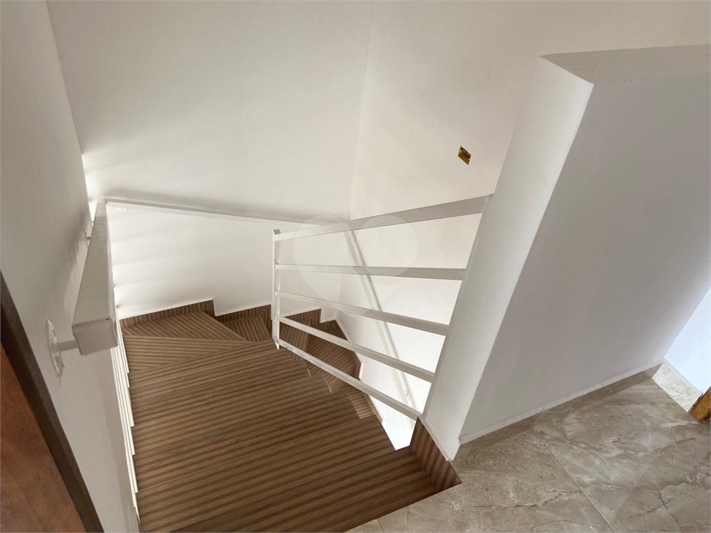 Casa à venda com 2 suítes em Vila Amélia, Poá, SP