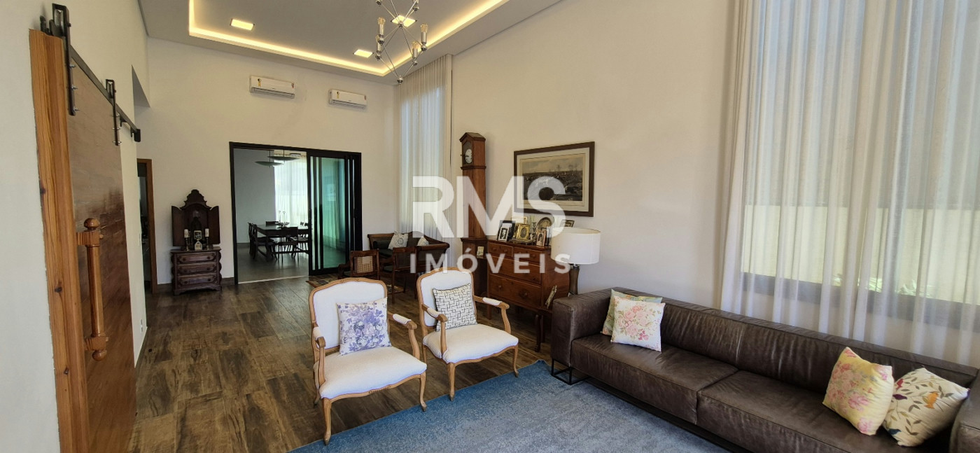 Casa à venda com 3 suítes em Residencial Saint Paul, Itu, SP