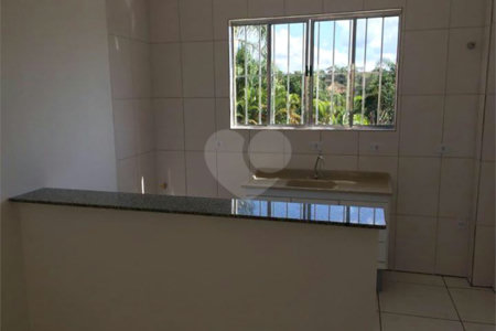 Apartamento a venda em Atibaia com 2 dormitórios.