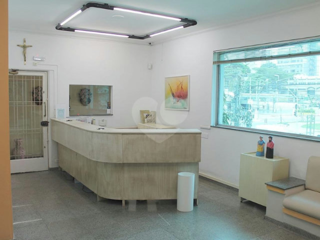 Casa à venda ou para alugar com 6 quartos em Santo Amaro, São Paulo, SP