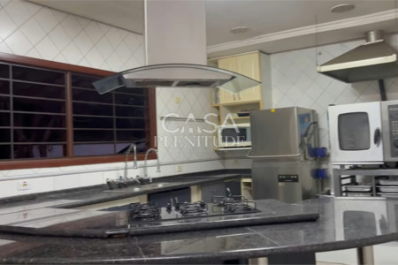 Casa à venda com 23 quartos, sendo 8 suítes,  em Taiaçupeba, Mogi das Cruzes, SP