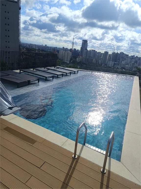 Apartamento à venda com 1 suíte em Jardim das Bandeiras, São Paulo, SP