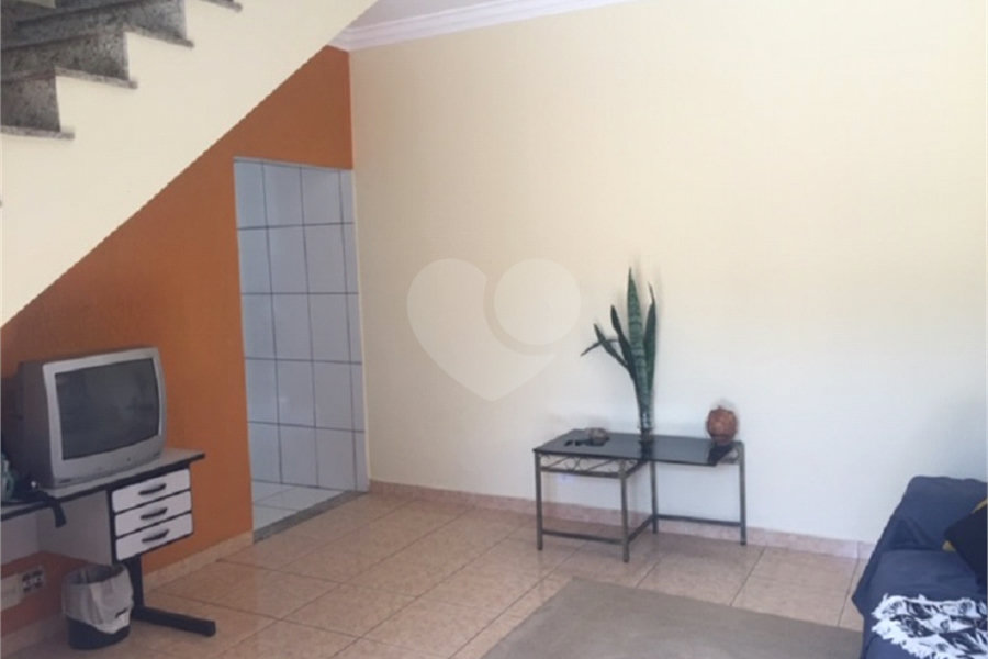 Sobrado à venda com 3 quartos, sendo 1 suíte, em Vila Albertina, São Paulo, SP