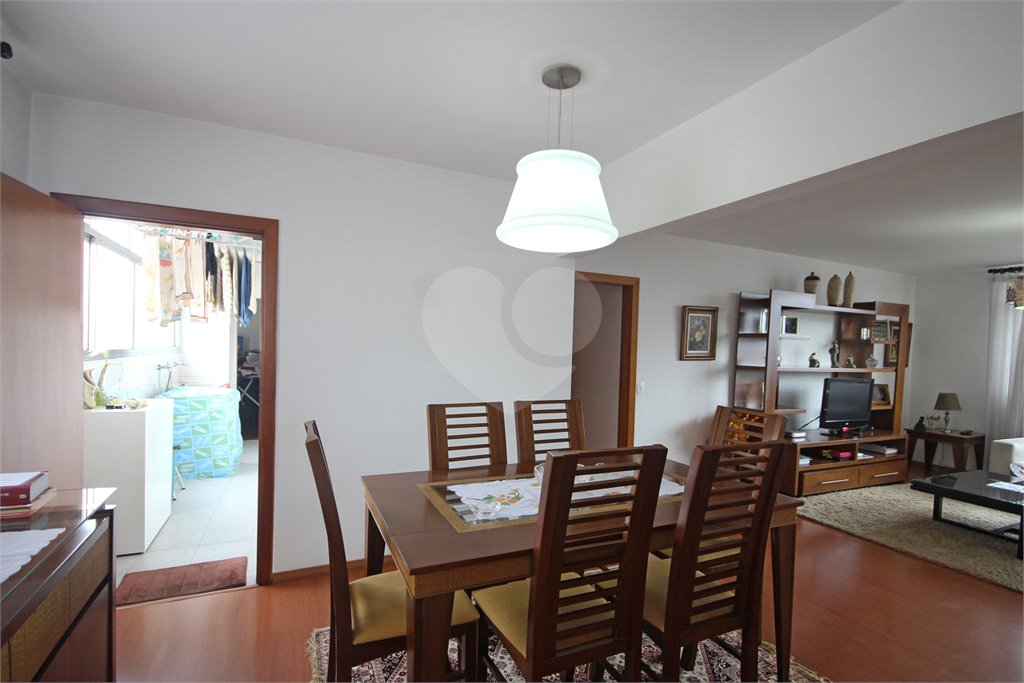 Apartamento à venda com 3 quartos, sendo 1 suíte,  em Alto da Lapa, São Paulo, SP