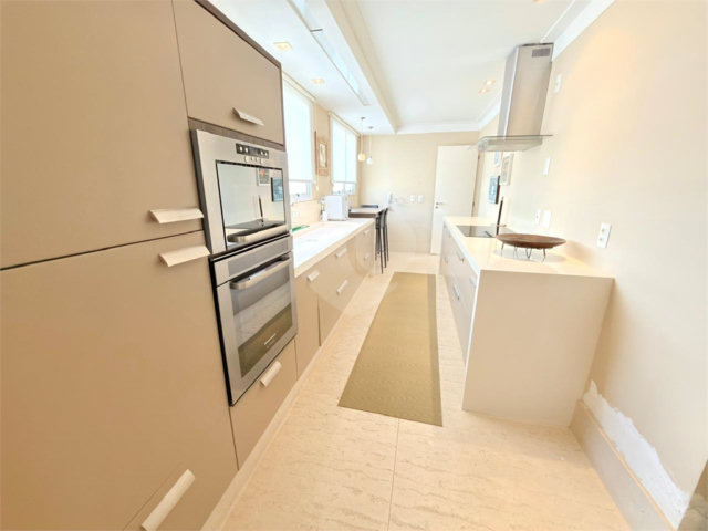 Apartamento à venda com 3 suítes em Santana, São Paulo, SP
