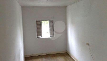 Casa Térrea à venda com 3 quartos em Vila Guilherme, São Paulo, SP
