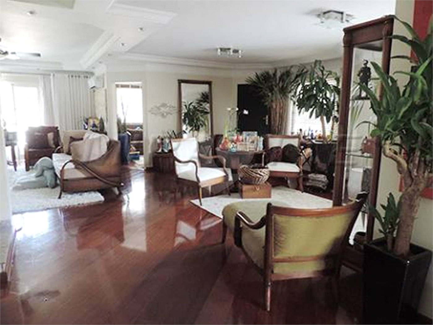 Casa à venda com 4 suítes em Jardim Floresta, São Paulo, SP
