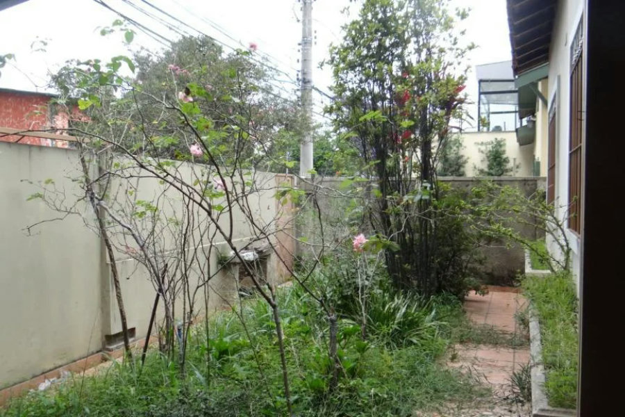 Casa Térrea à venda com 3 quartos em Pinheiros, São Paulo, SP