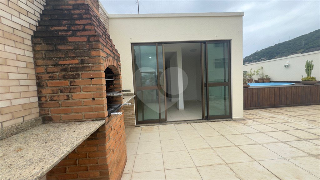 Cobertura à venda com 3 quartos, sendo 1 suíte,  em Tijuca, Rio de Janeiro, RJ