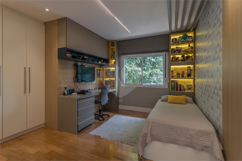 Casa à venda com 4 suítes em Jardim Prudência, São Paulo, SP