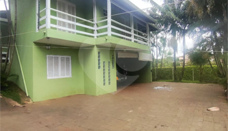 Casa à venda com 4 quartos, sendo 1 suíte,  em Ivoturucaia, Jundiaí, SP