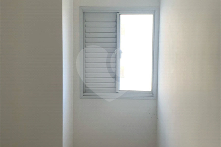 Apartamento à venda com 2 quartos, sendo 1 suíte,  em Vila Mazzei, São Paulo, SP