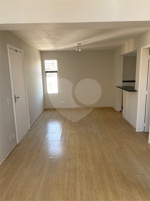 Apartamento à venda ou para alugar com 1 suíte em Vila Suzana, São Paulo, SP