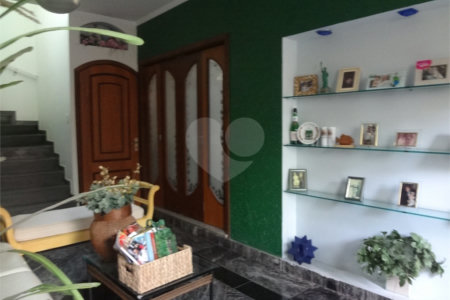 Sobrado à venda com 4 suítes em Santa Teresinha, São Paulo, SP