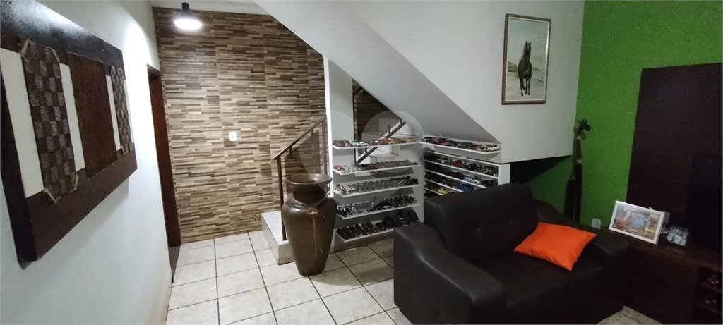 Casa à venda com 3 quartos, sendo 1 suíte, no Centro, Paranaíba, MS