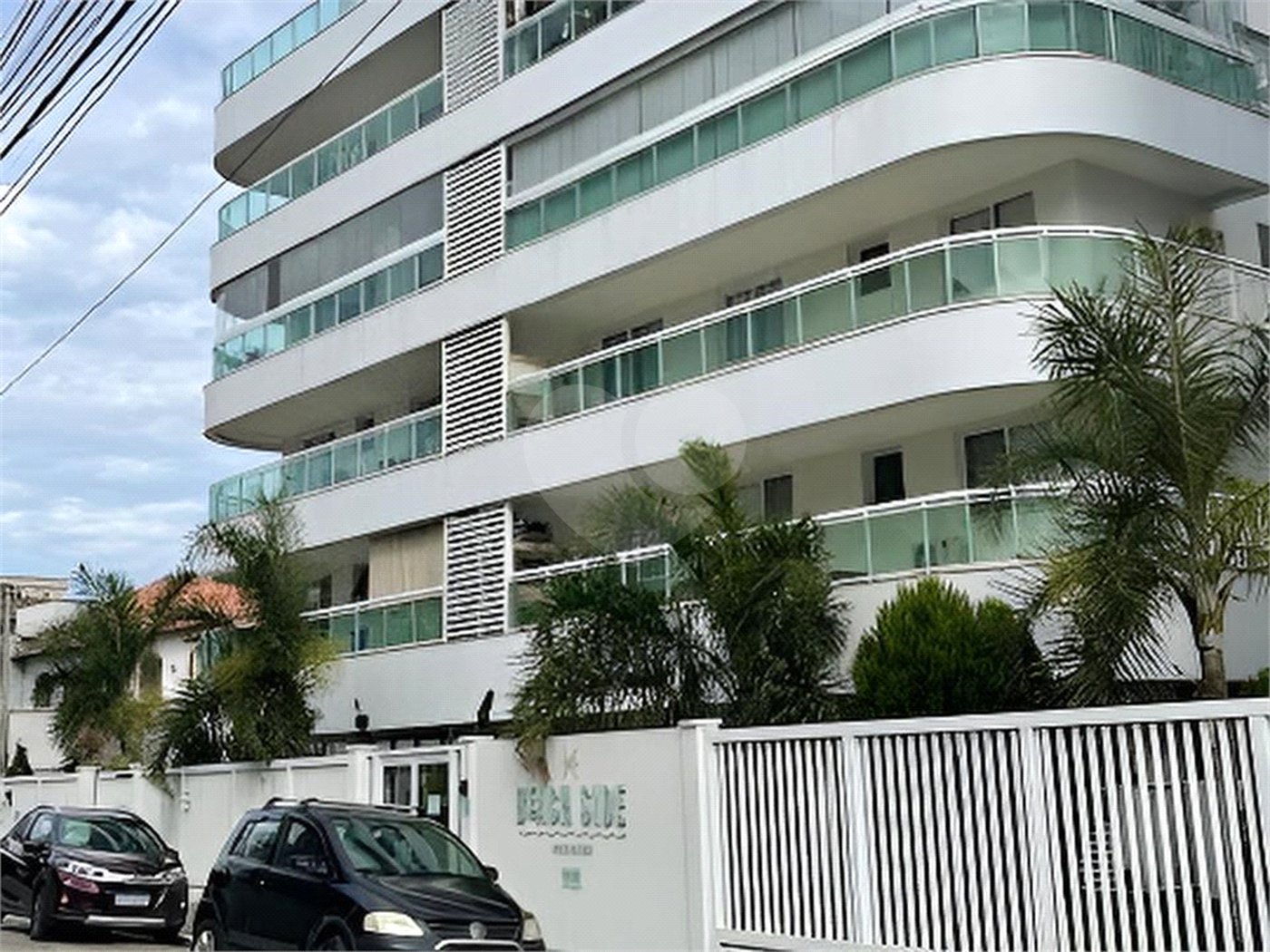 Apartamento à venda com 3 quartos, sendo 1 suíte, em São Bento, Cabo Frio, RJ