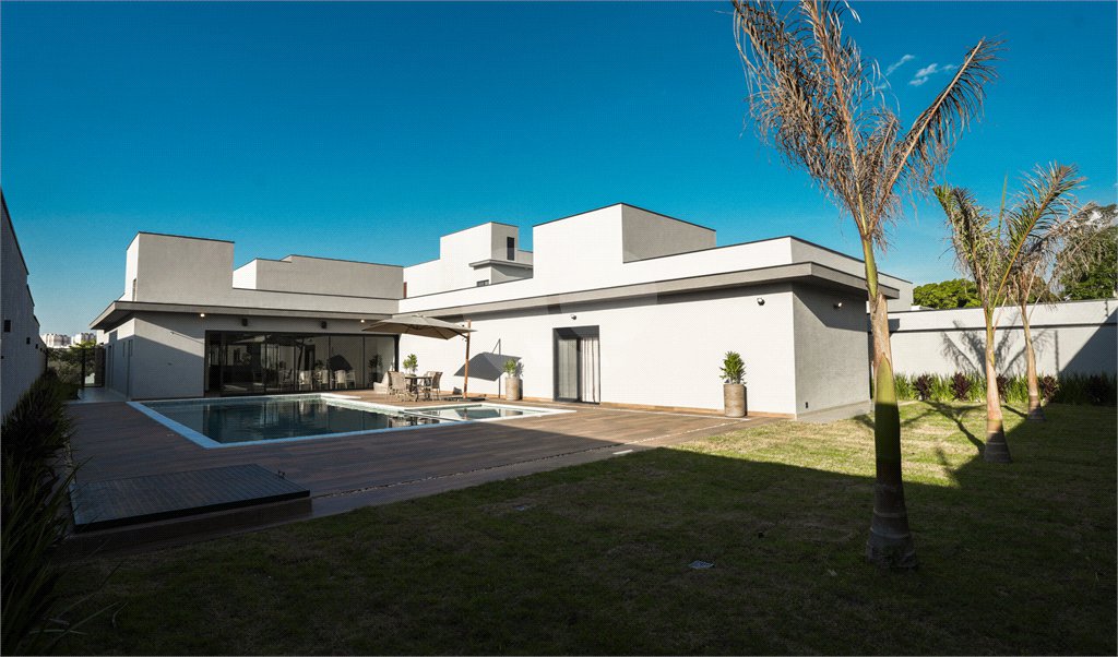 Casa à venda com 4 suítes no condomínio Saint Patrick, Sorocaba - SP