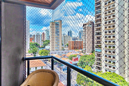 Apartamento à venda com 3 quartos, sendo 1 suíte, em Vila Olímpia, São Paulo, SP
