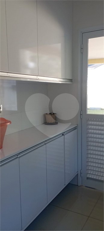 Casa à venda com 3 quartos, sendo 1 suíte, no condomínio Campos do Conde I, Paulínia - SP