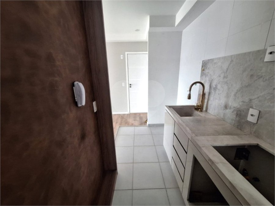 Apartamento à venda com 2 quartos, sendo 1 suíte,  em Vila Esperança, São Paulo, SP