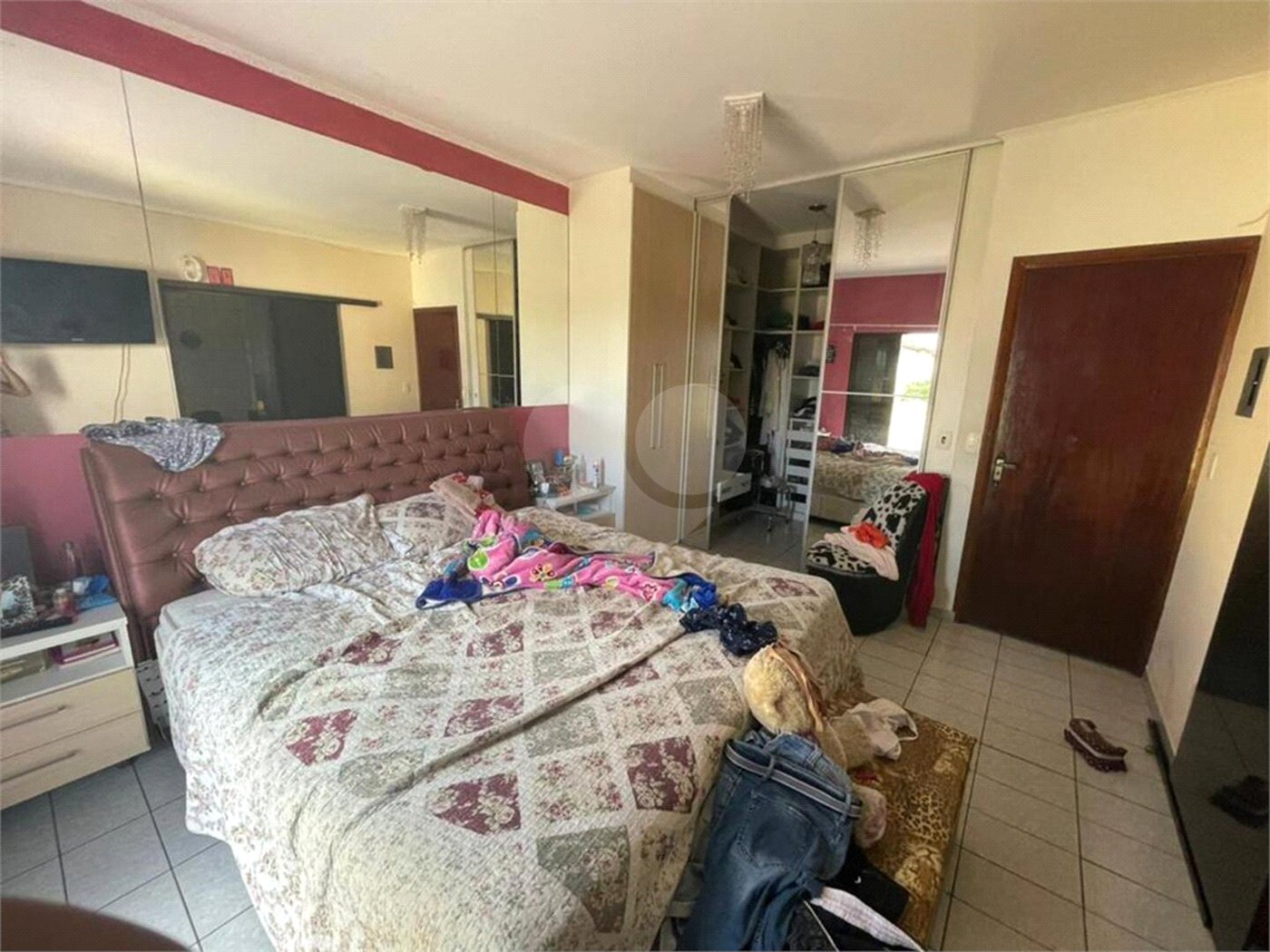 Sobrado à venda com 4 quartos, sendo 1 suíte,  em Jardim Catanduva, São Paulo, SP