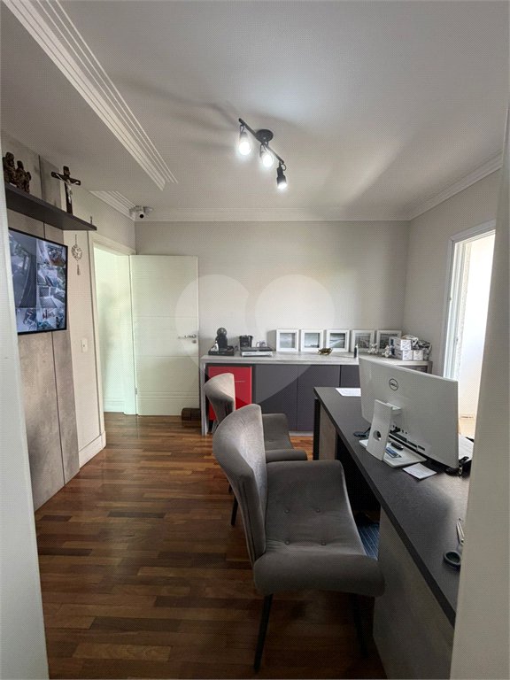 Casa à venda com 3 suítes em Vila Augusta, Guarulhos, SP