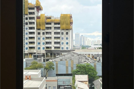 Apartamento de 40m² na Mooca para venda e locação - 2 dormitórios.